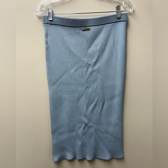 Michael Kors Light Blue Ribbed Pencil Skirt - Picture 2 of 4